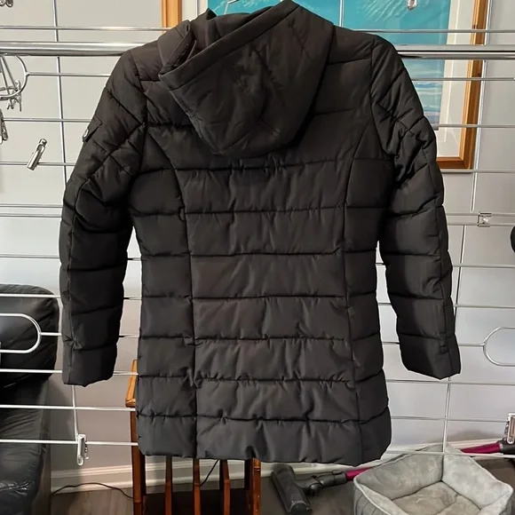 Women’s black puffer jacket size small jr💙 - Picture 3 of 3